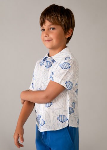 camisa-estampada-nino-blanco-azul-XL-1.jpg