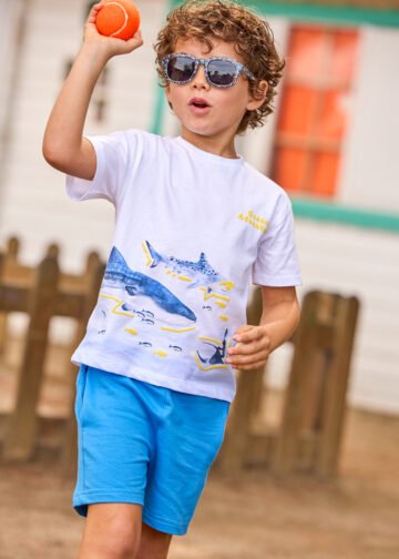 conjunto-pantalon-y-camiseta-tiburones-nino-azul-XL-1.jpg
